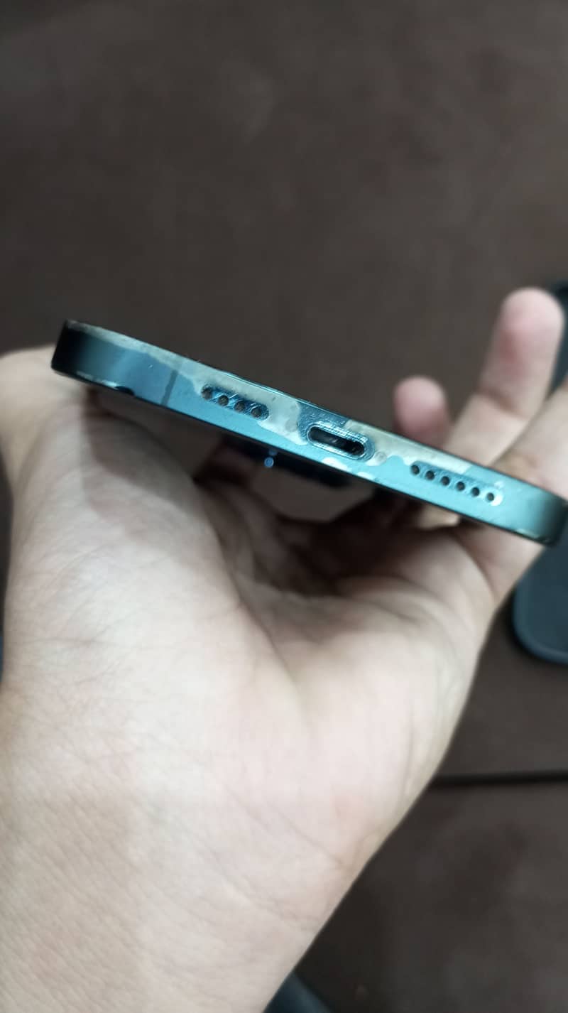 Apple iPhone 12 Pro Max 2