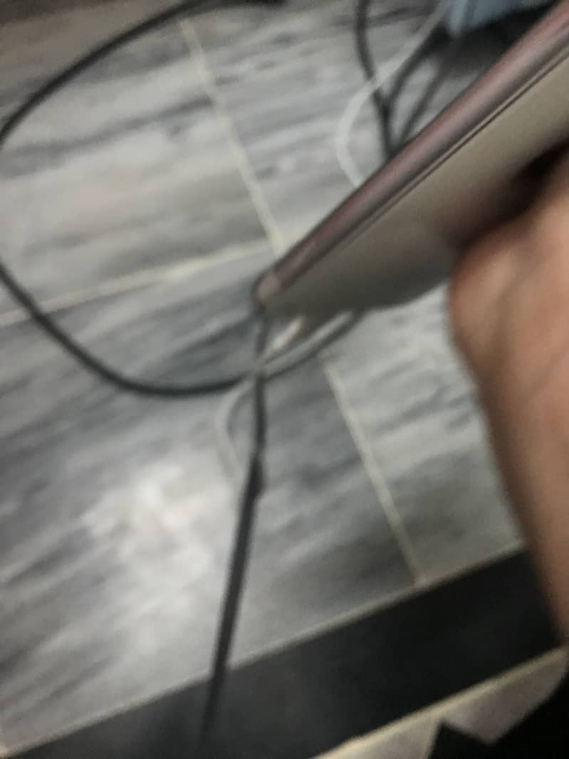 Apple iPhone 11 5