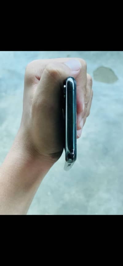 Apple iPhone XS