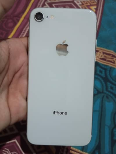 Apple iPhone 8