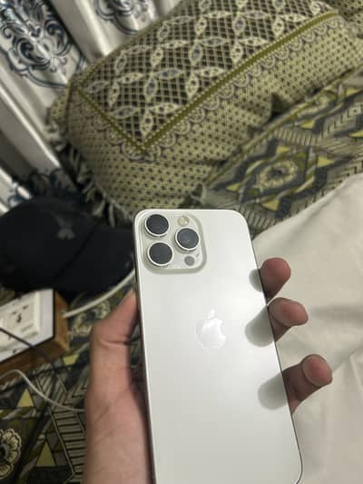 Apple iPhone 15 Pro Max