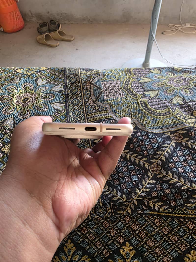 Google Pixel 8 8