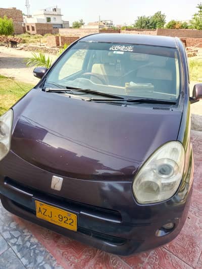 Toyota Passo 2011