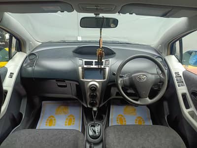 Toyota Vitz 2010
