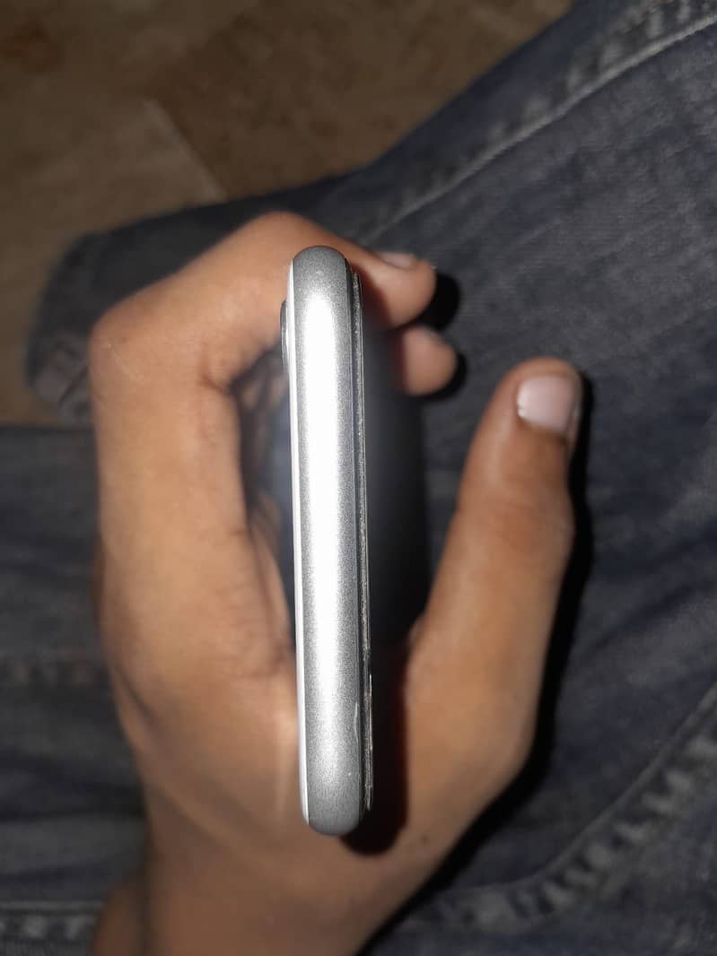 Apple iPhone SE 1