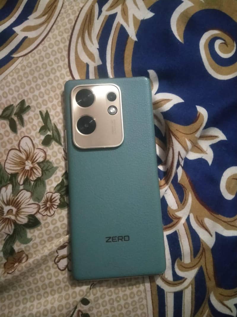 Infinix Zero 30 4