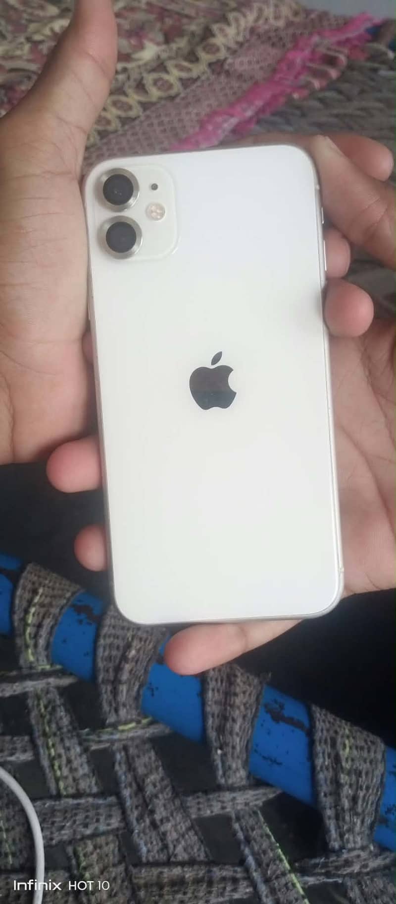 Apple iPhone 11 2