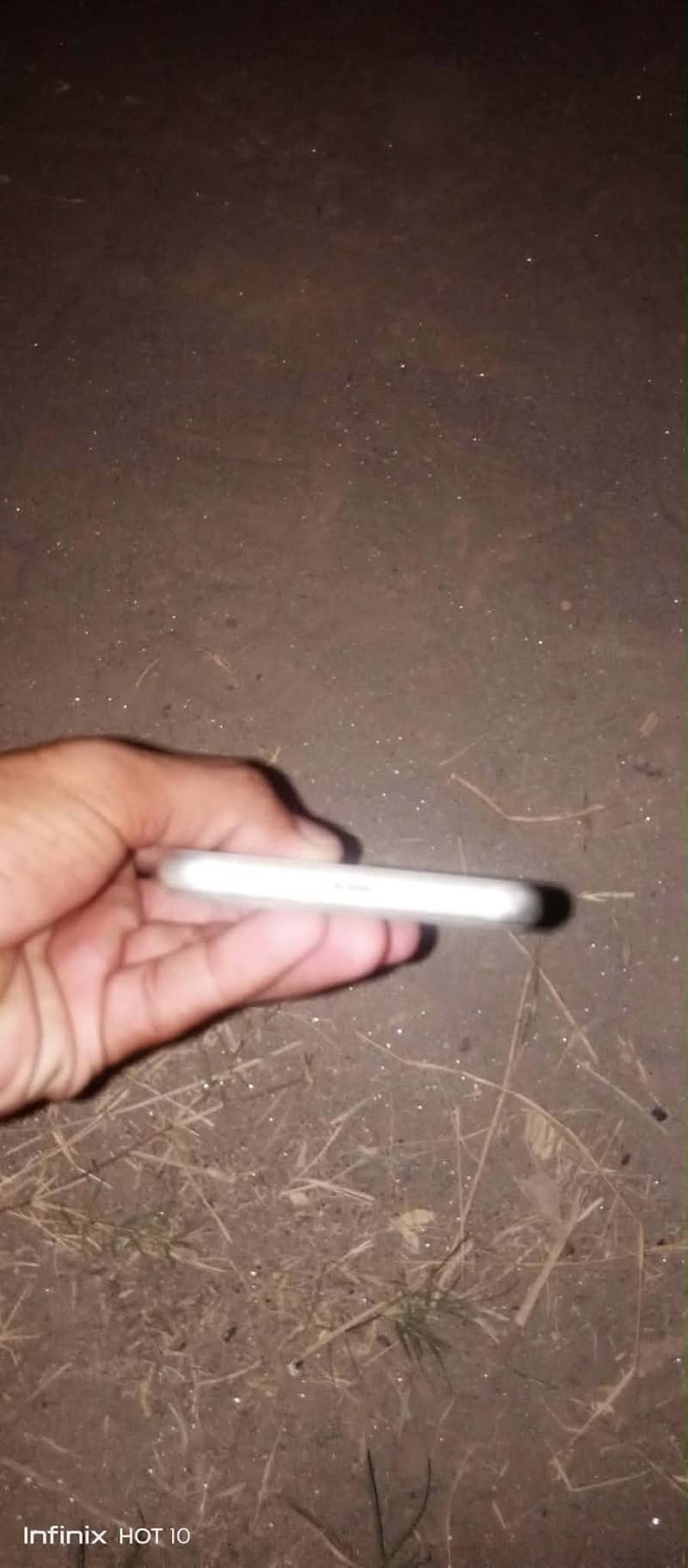 Apple iPhone 11 7