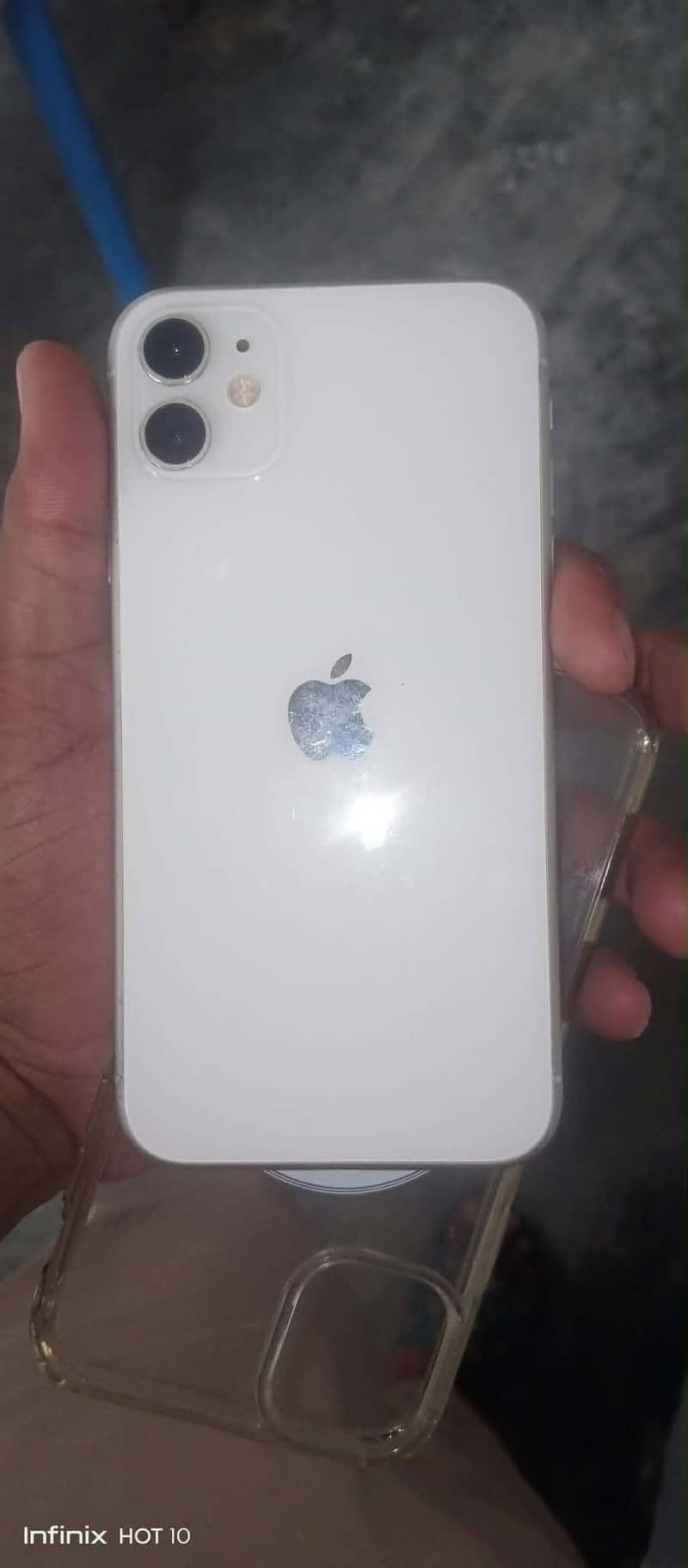 Apple iPhone 11 10