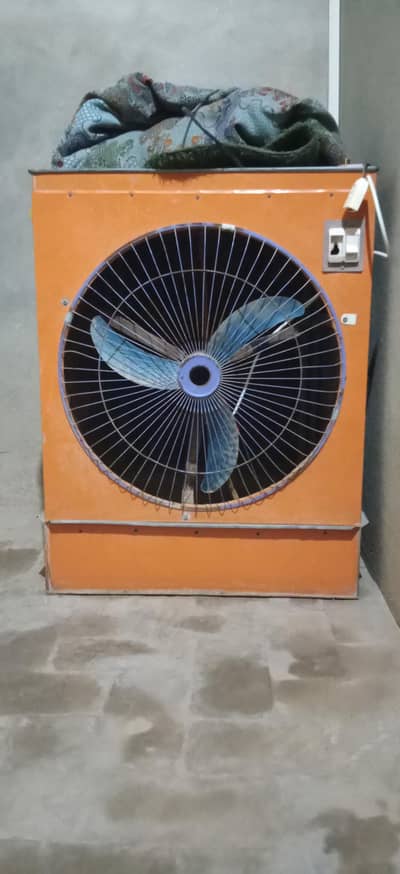 Room air collar