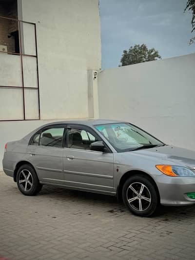 Honda Civic EXi 2005