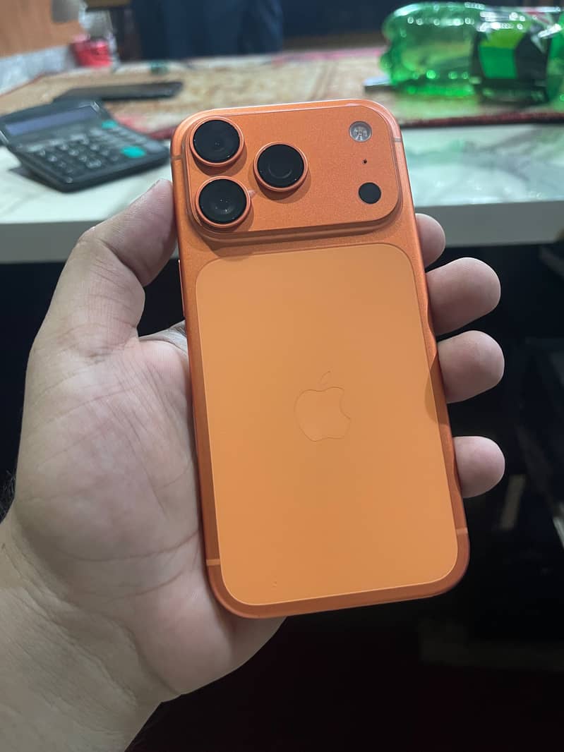 Apple iPhone 17 Pro 4