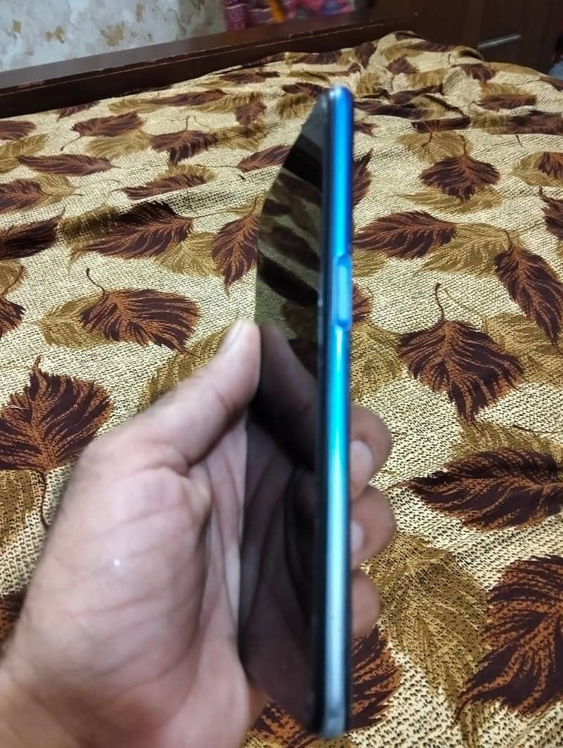 OPPO A54 1