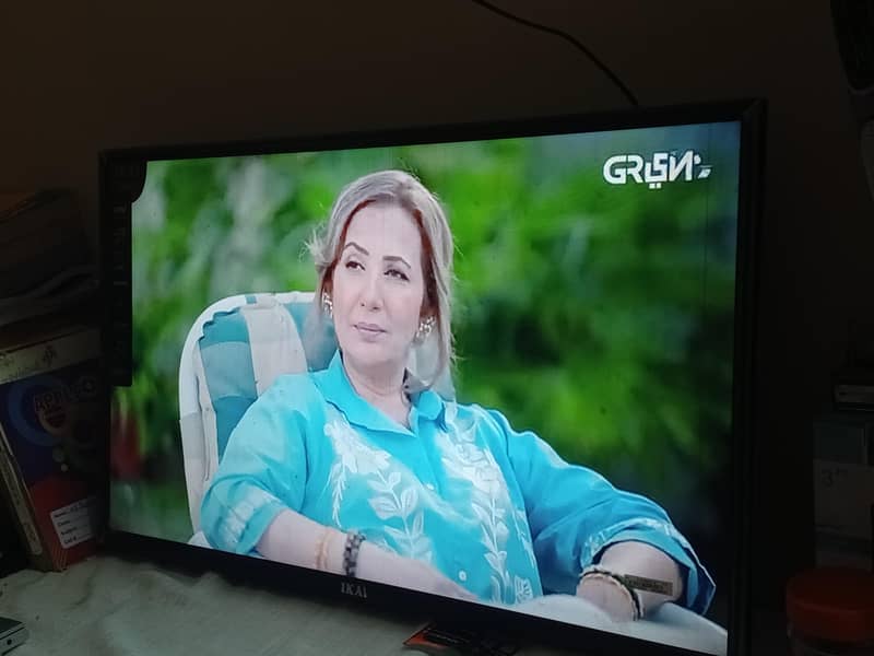 Smart LED 32 Inch Android 4