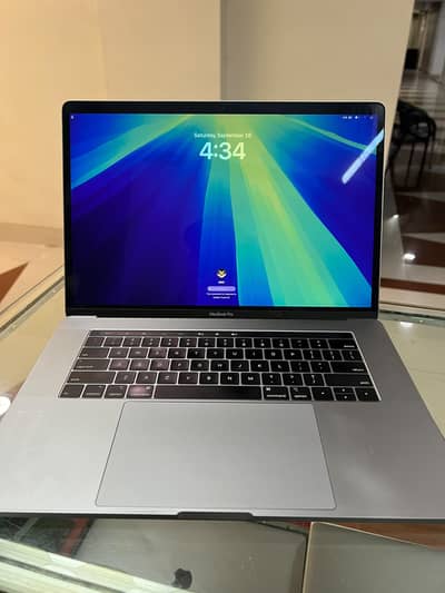 apple macbook pro 2018 core i7 16 gb ram
