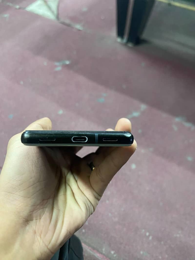 Google Pixel 6a 4