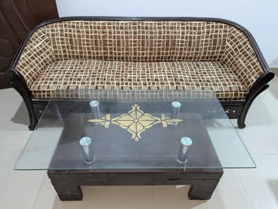 Sofa  set nd table