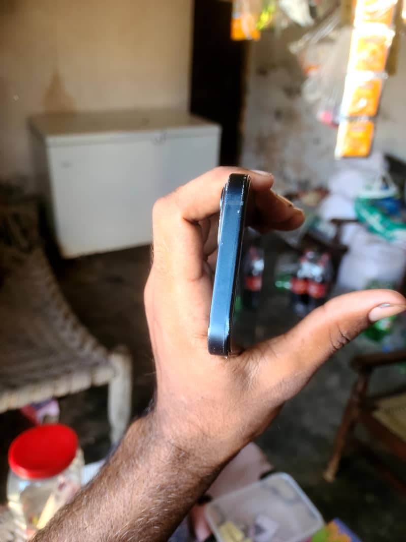 Iphone 13 3