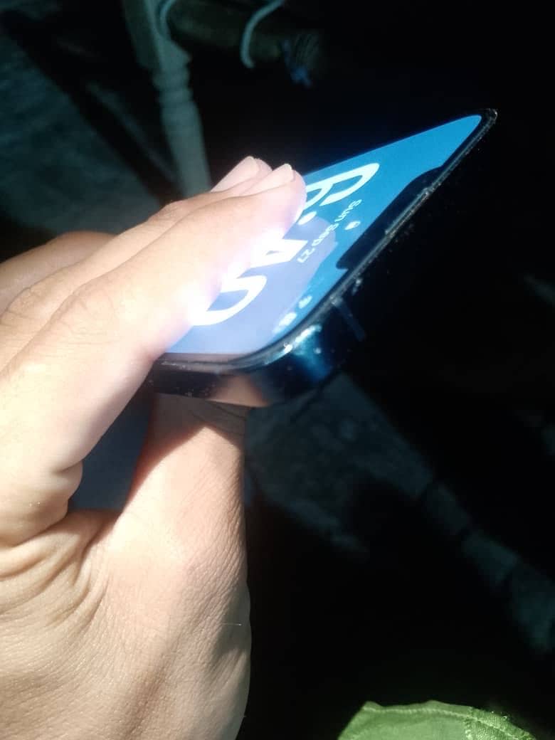 Apple iPhone 13 2