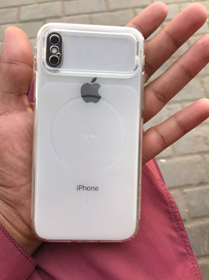 Apple iPhone X 3