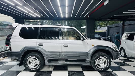Toyota Land Cruiser 2001