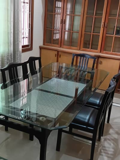 Dinning Table with 8 Chairs