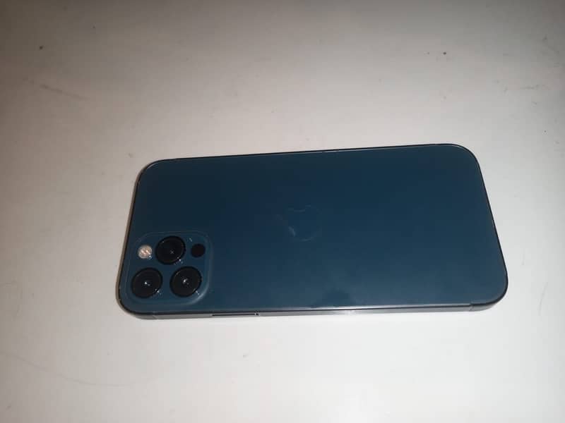Apple iPhone 12 Pro 2