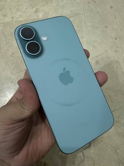 Apple iPhone 16