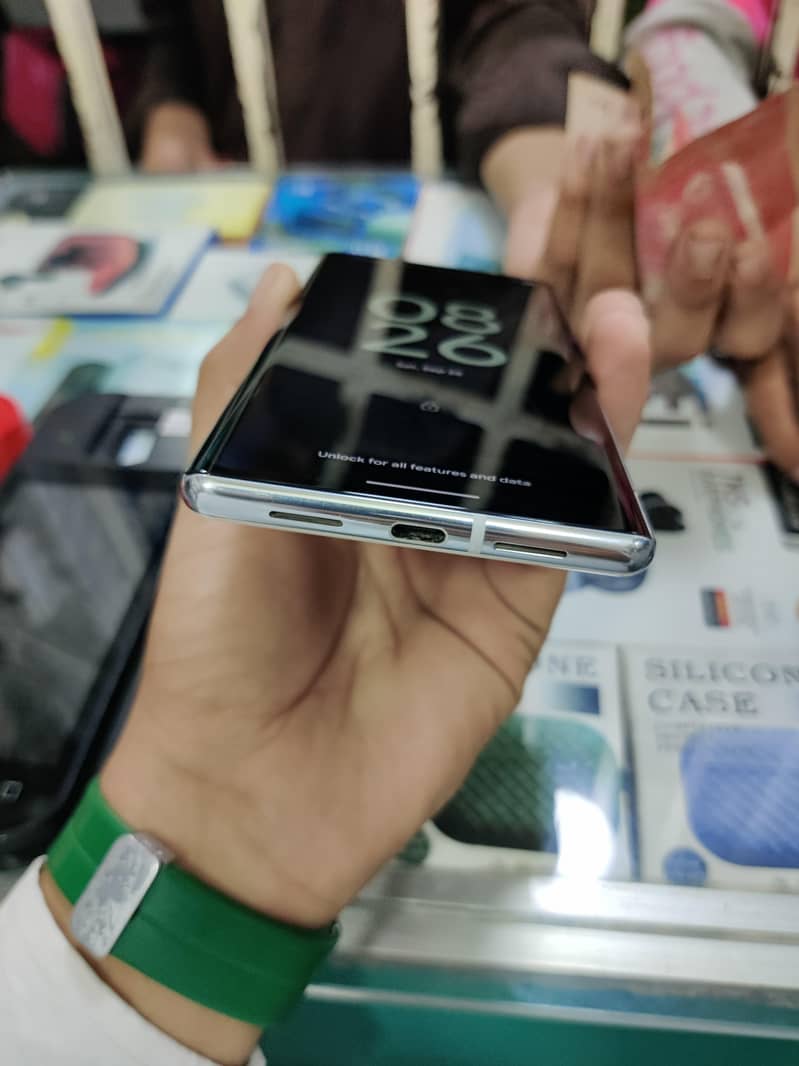 Google Pixel 6 Pro 6