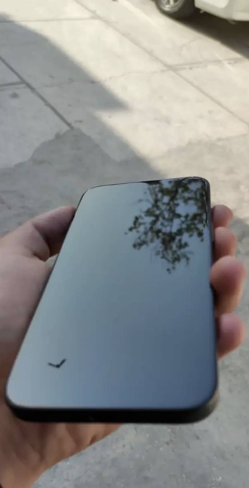 iPhone 15 pro max 3