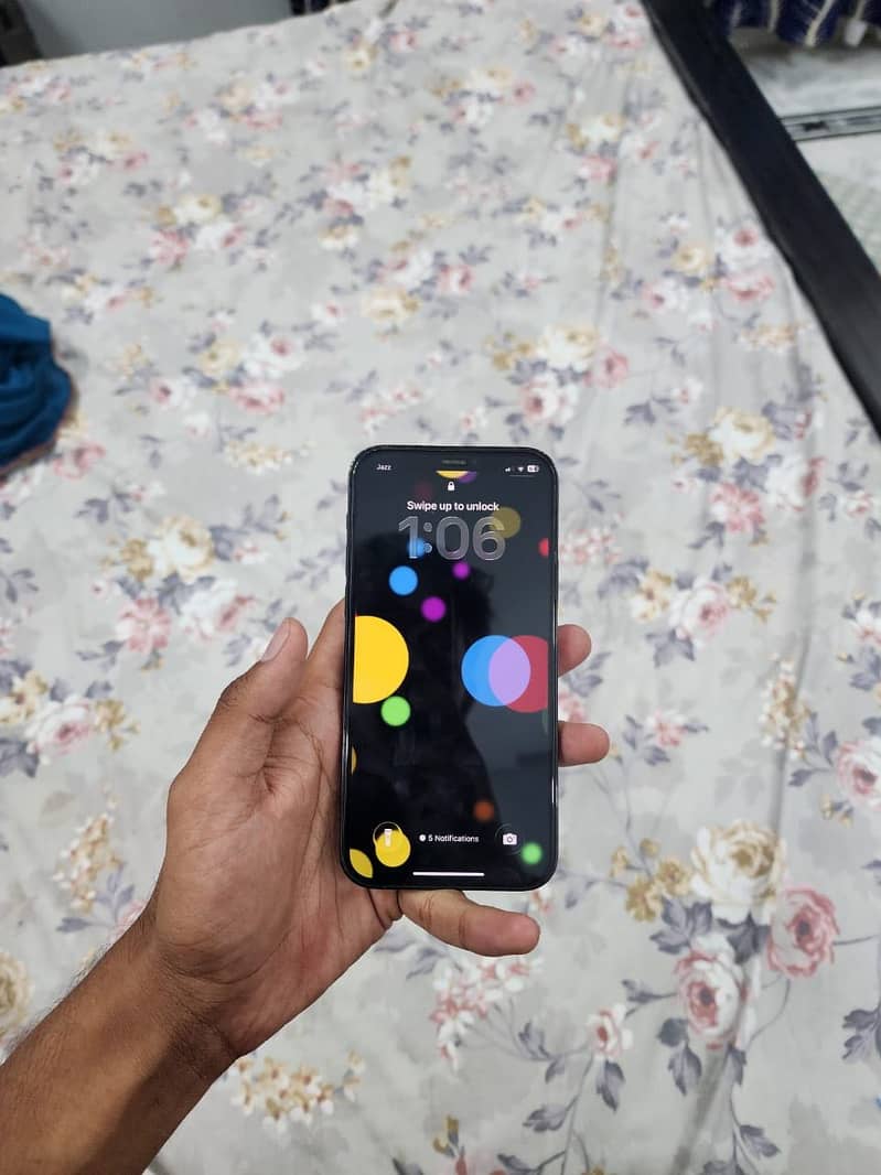 Apple iPhone 12 Pro 1