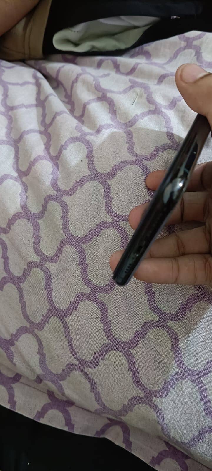 Apple iPhone 11 Pro Max 2