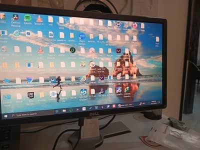 Dell 24-inch Monitor (Screen Only) with free VGA-Hdmi- Aux converter
