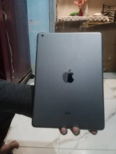 Apple iPad – Excellent Condition | Fully Working