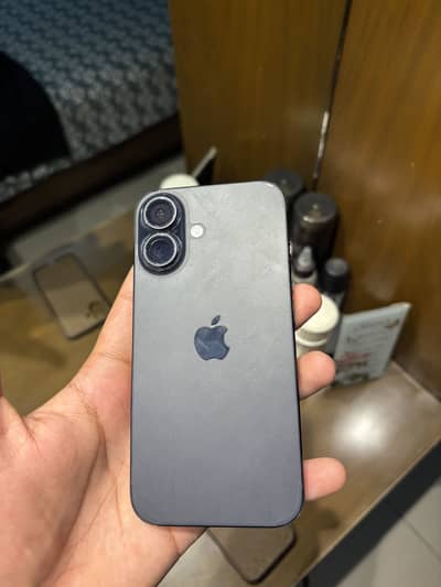 Apple iPhone 16 Factory Unlock