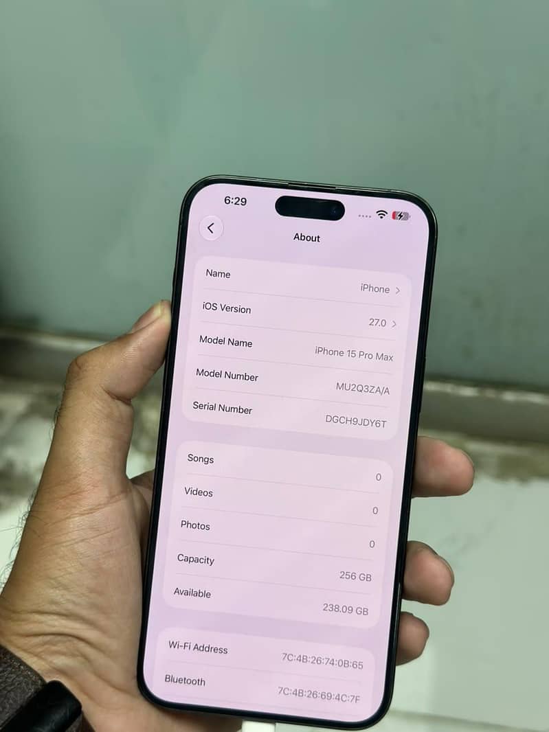 Apple iPhone 15 Pro Max 5