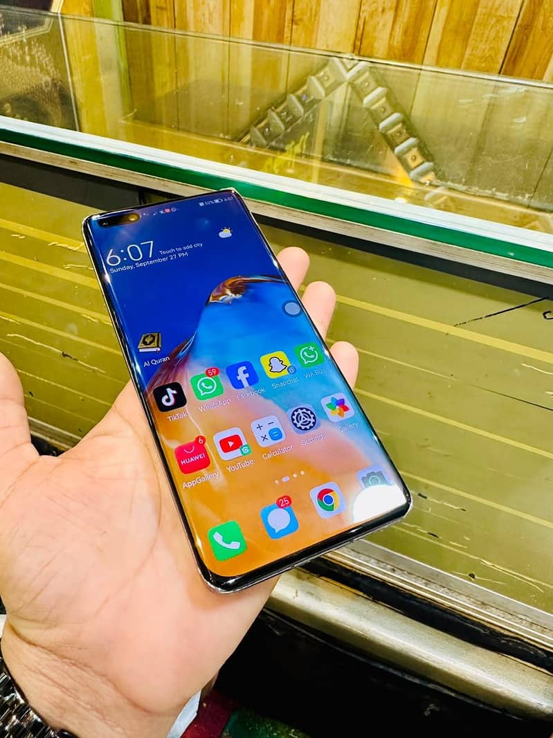 Huawei p40 pro plus 1