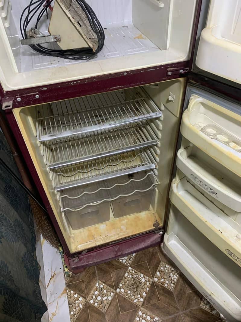 orient fridge medium size 4