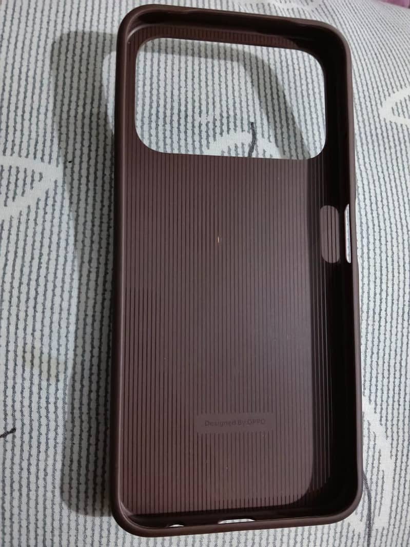 OPPO A6C 4
