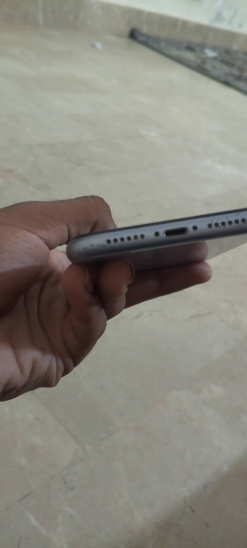 Apple iPhone 11 0