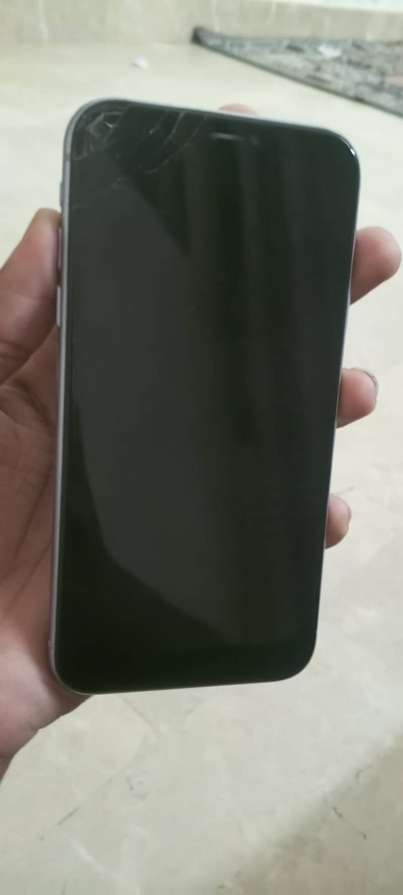 Apple iPhone 11 3