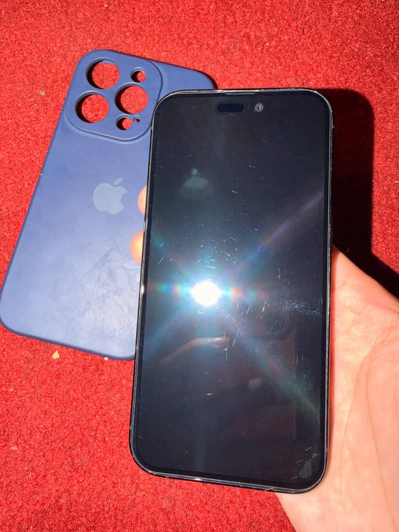 Apple iPhone 14 Pro 3