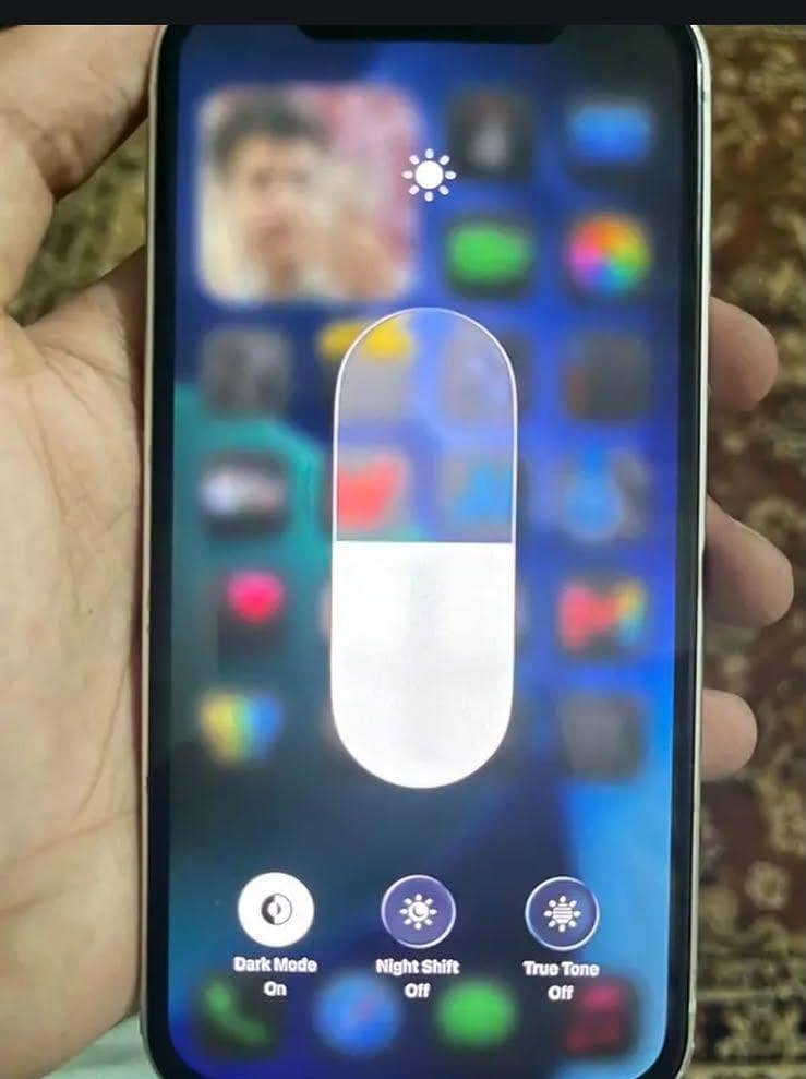 Apple iPhone 12 2
