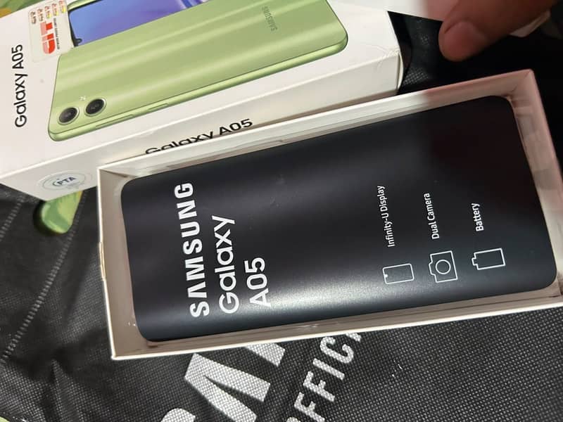 Samsung a05 8