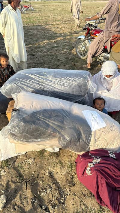 Fiber And Ruwi Comforters / Razai / Quilts Manufacturer and Wholesaler