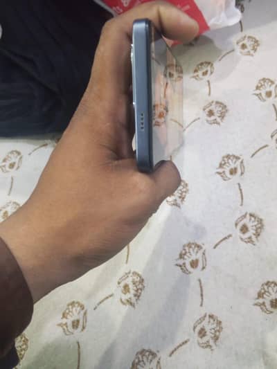 Tecno Spark 20
