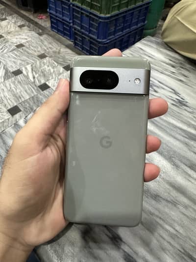Google Pixel 8