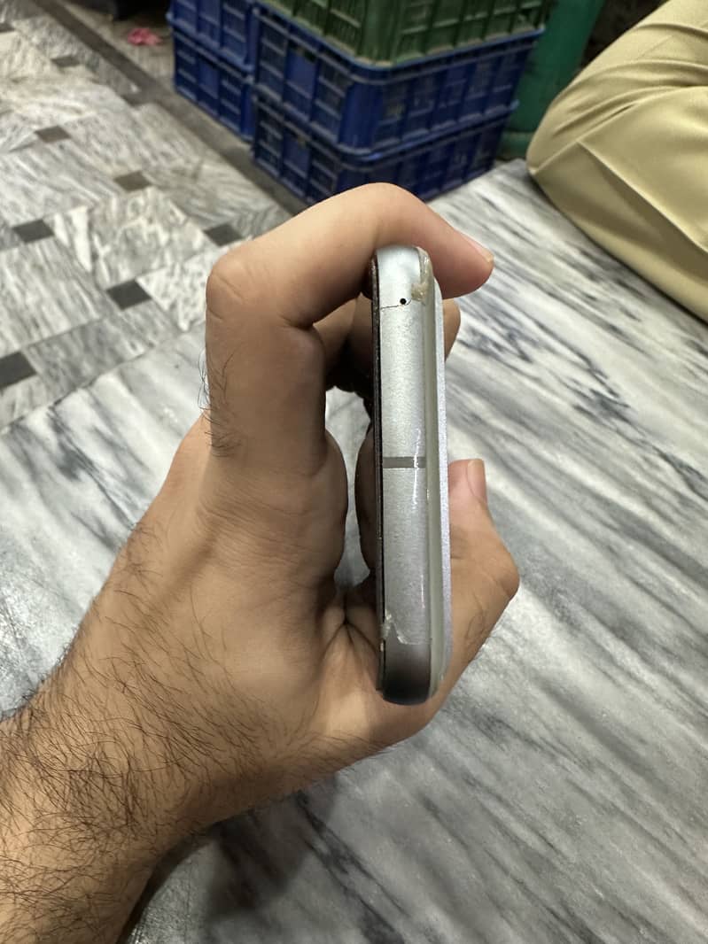 Google Pixel 8 1
