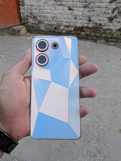 Tecno CAMON 20 Full box