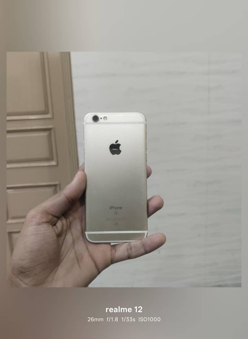 Apple iPhone 6S 1